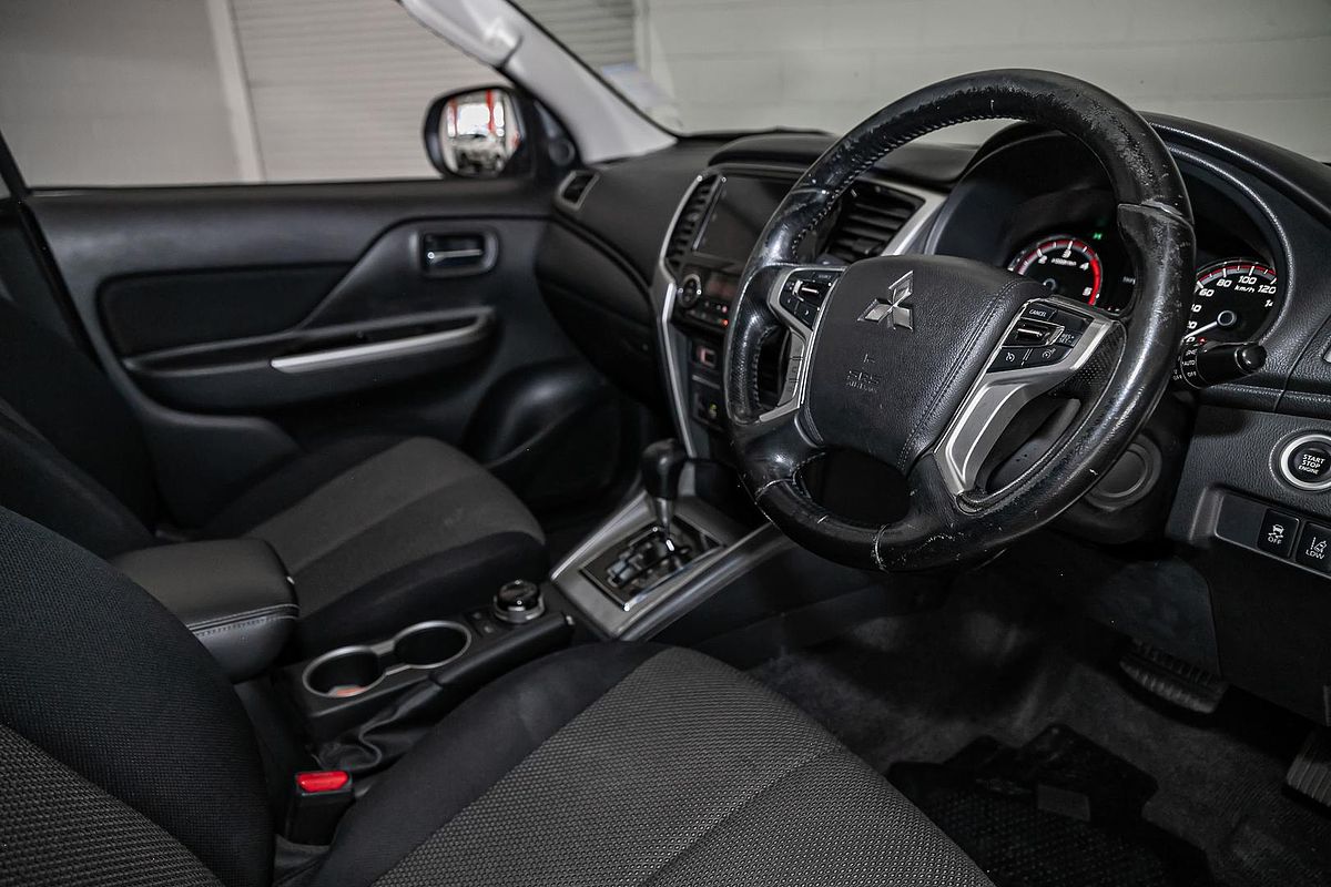 2019 Mitsubishi Triton GLS MR 4X4