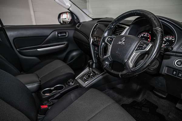 2019 Mitsubishi Triton GLS MR 4X4