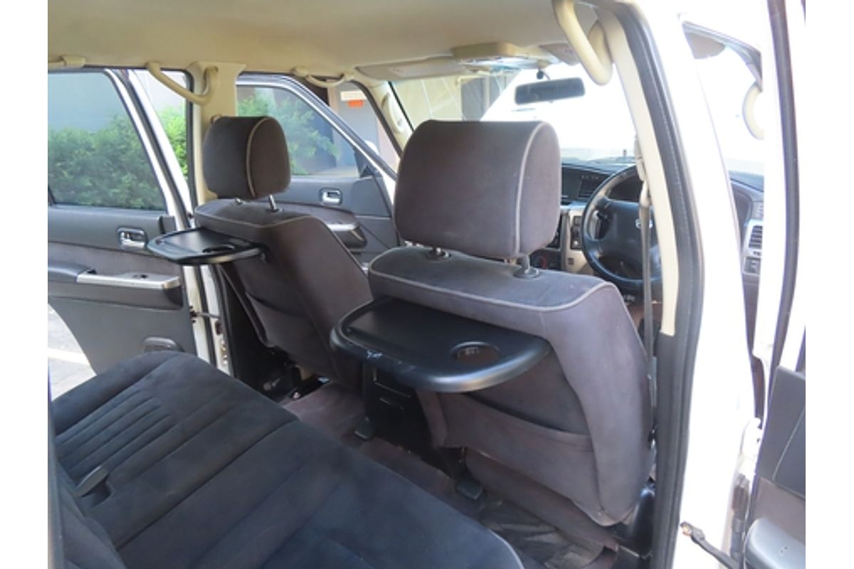 2005 Nissan Patrol ST-S GU IV