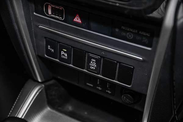 2019 Mitsubishi Triton GLS MR 4X4
