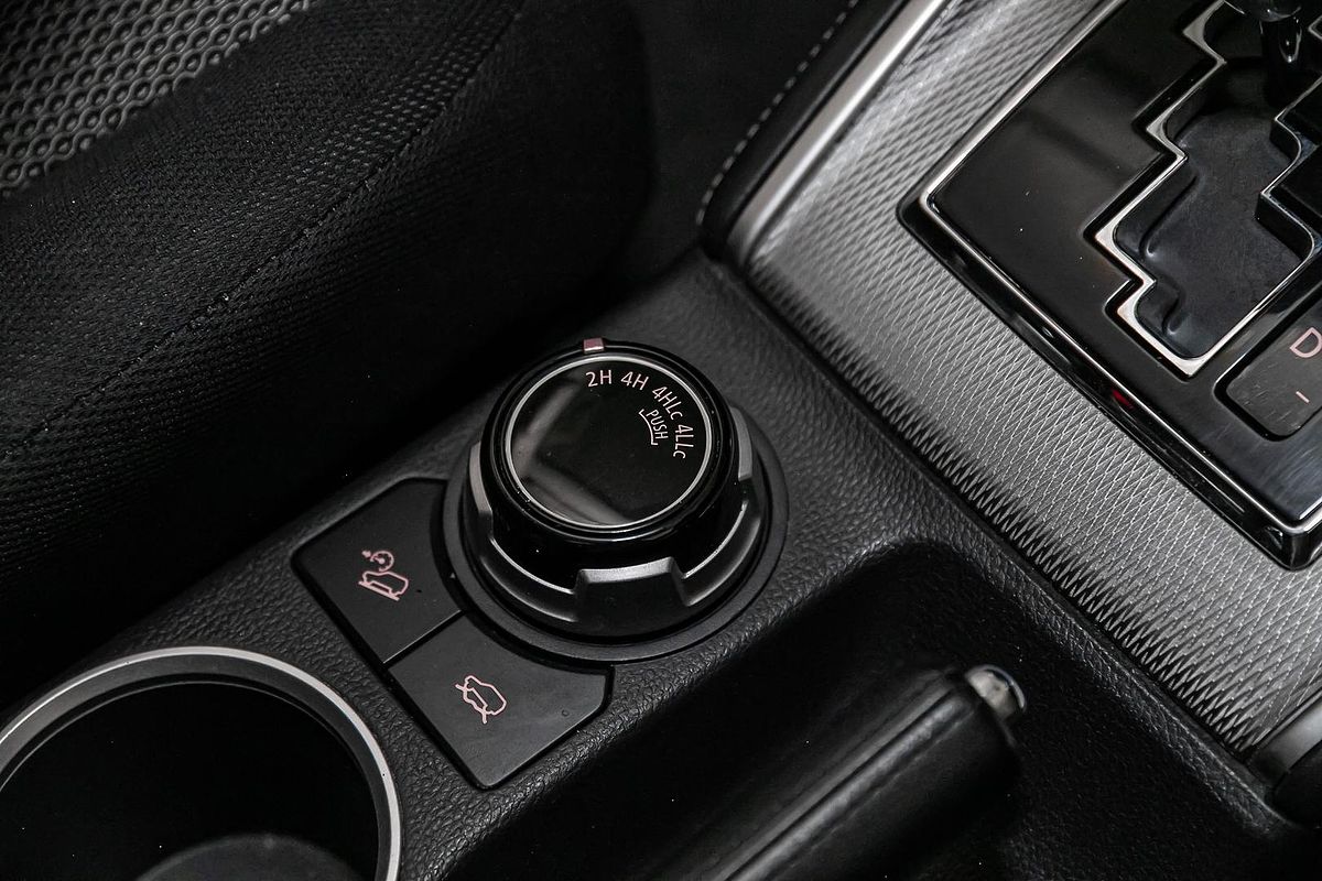 2019 Mitsubishi Triton GLS MR 4X4