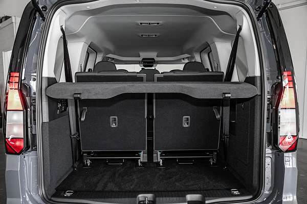 2025 Volkswagen Caddy TDI320 Life 5 LWB