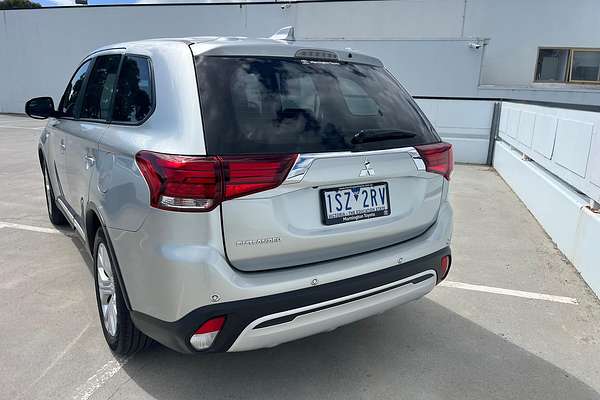 2020 Mitsubishi Outlander ES ZL