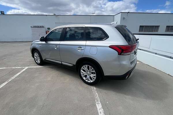 2020 Mitsubishi Outlander ES ZL