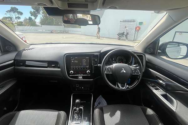 2020 Mitsubishi Outlander ES ZL