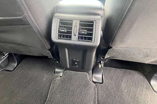 2020 Mitsubishi Outlander ES ZL