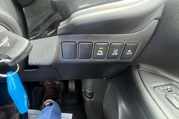 2020 Mitsubishi Outlander ES ZL
