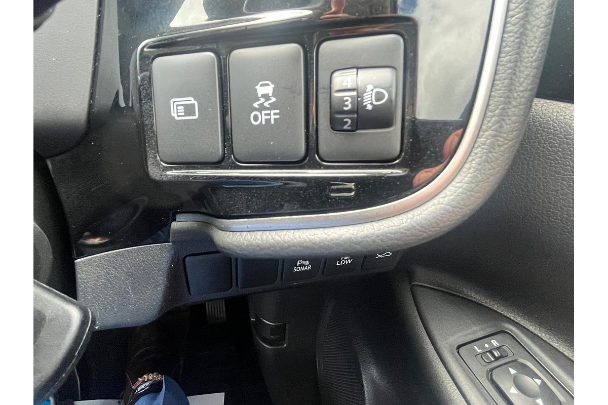 2020 Mitsubishi Outlander ES ZL