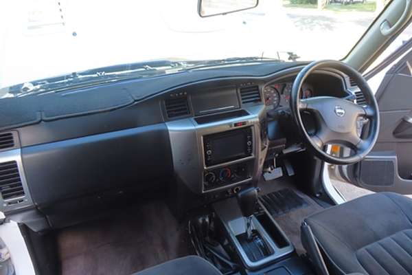 2005 Nissan Patrol ST-S GU IV