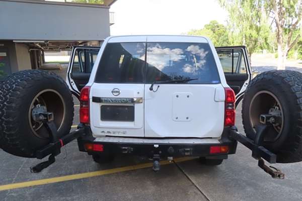 2005 Nissan Patrol ST-S GU IV