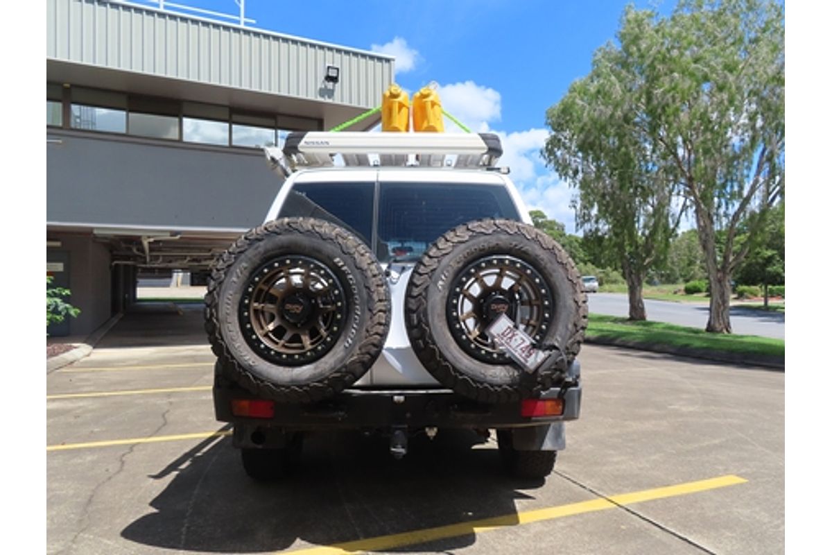 2005 Nissan Patrol ST-S GU IV