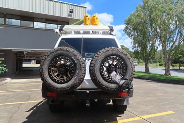 2005 Nissan Patrol ST-S GU IV