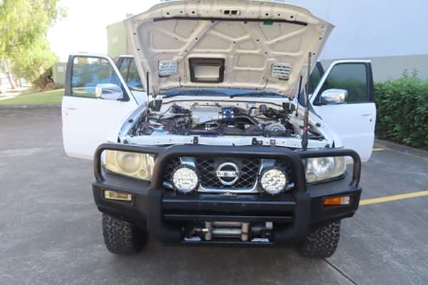 2005 Nissan Patrol ST-S GU IV