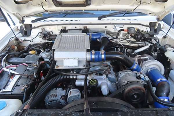 2005 Nissan Patrol ST-S GU IV