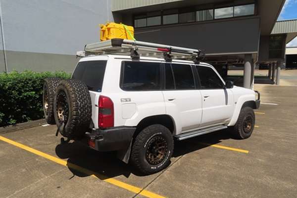 2005 Nissan Patrol ST-S GU IV