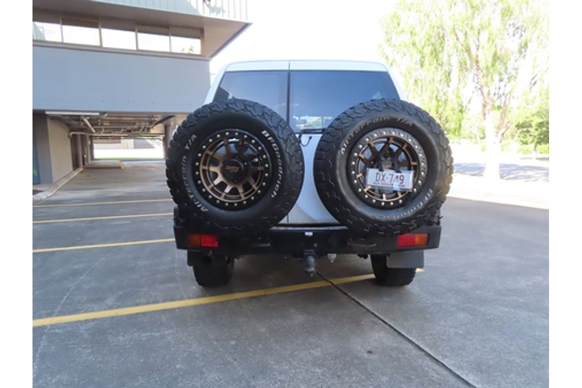 2005 Nissan Patrol ST-S GU IV