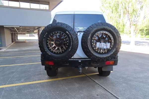 2005 Nissan Patrol ST-S GU IV