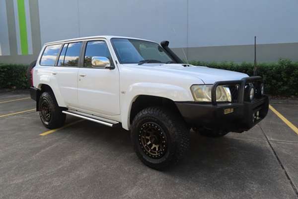 2005 Nissan Patrol ST-S GU IV