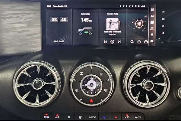2025 GWM Tank 300 Ultra P01