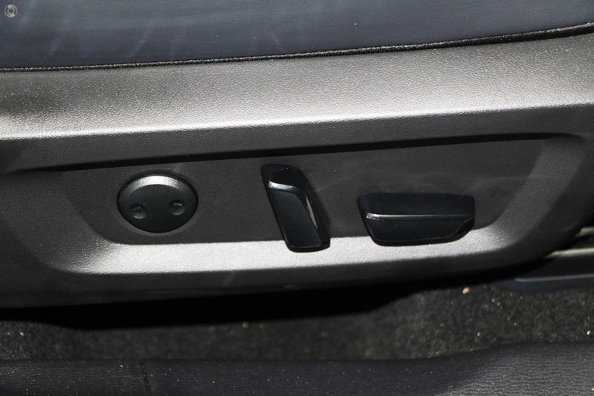 2024 Mitsubishi Outlander Black Edition ZM 2WD