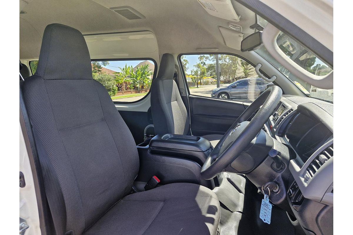 2013 Toyota Hiace Commuter KDH223R