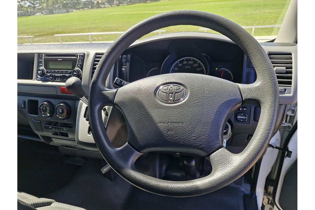 2013 Toyota Hiace Commuter KDH223R