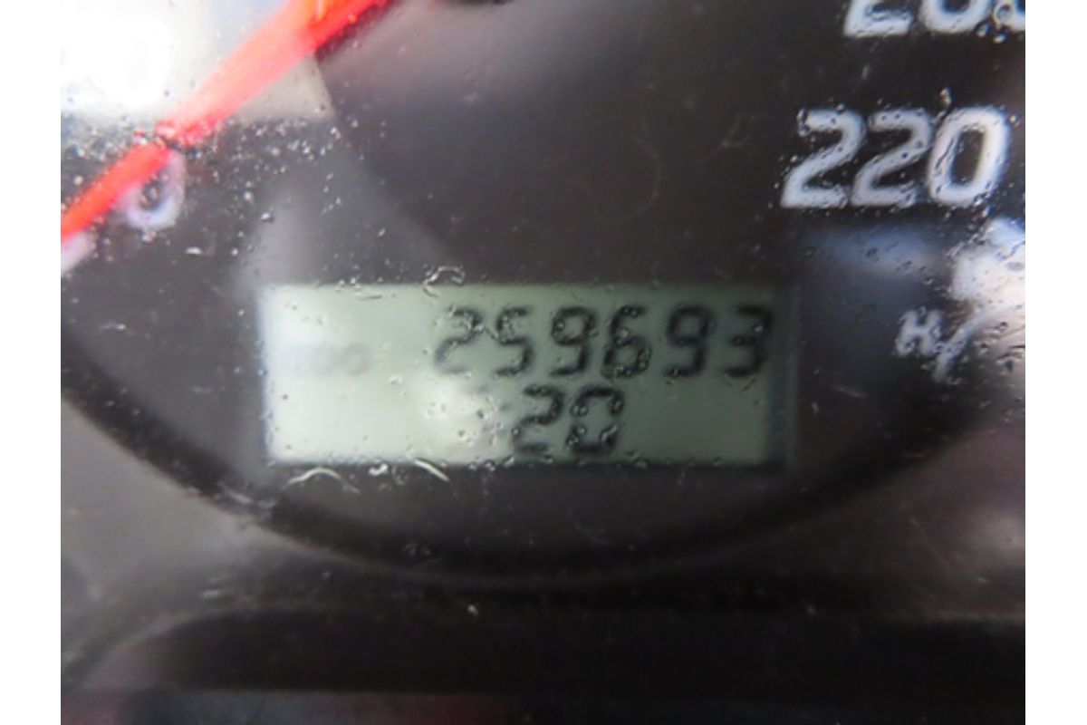 2001 Nissan Patrol ST GU III