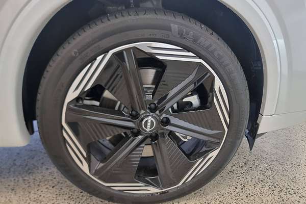 2025 Nissan QASHQAI N-DESIGN e-POWER J12