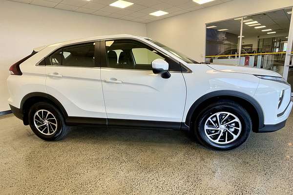 2024 Mitsubishi Eclipse Cross ES YB