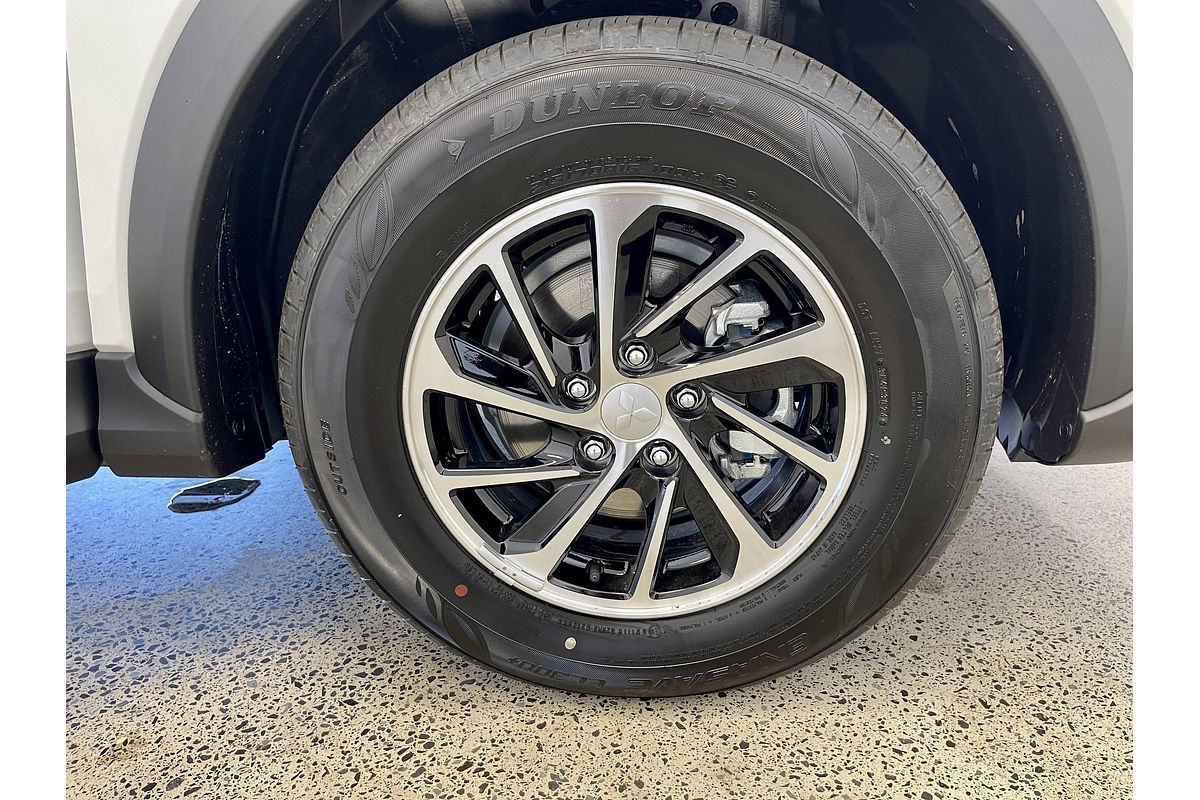 2024 Mitsubishi Eclipse Cross ES YB