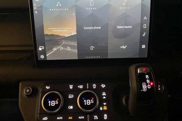 2024 Land Rover Defender 110 D350 X-Dynamic SE L663