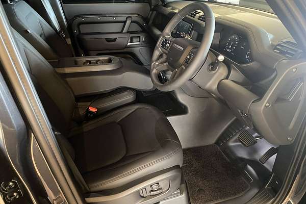 2024 Land Rover Defender 110 D350 X-Dynamic SE L663