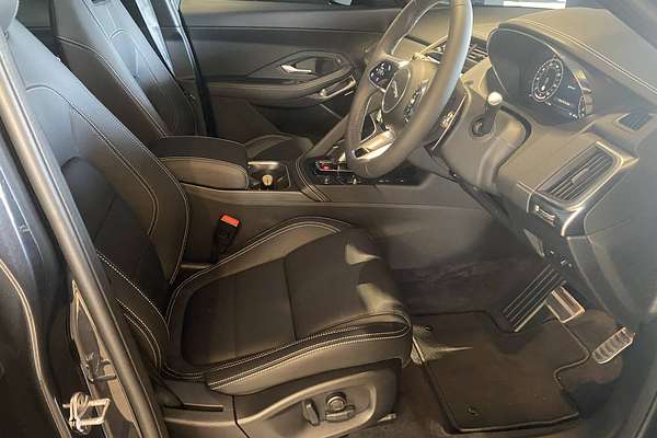 2024 Jaguar E-PACE P250 R-Dynamic SE X540