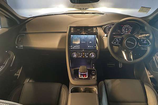 2024 Jaguar E-PACE P250 R-Dynamic SE X540