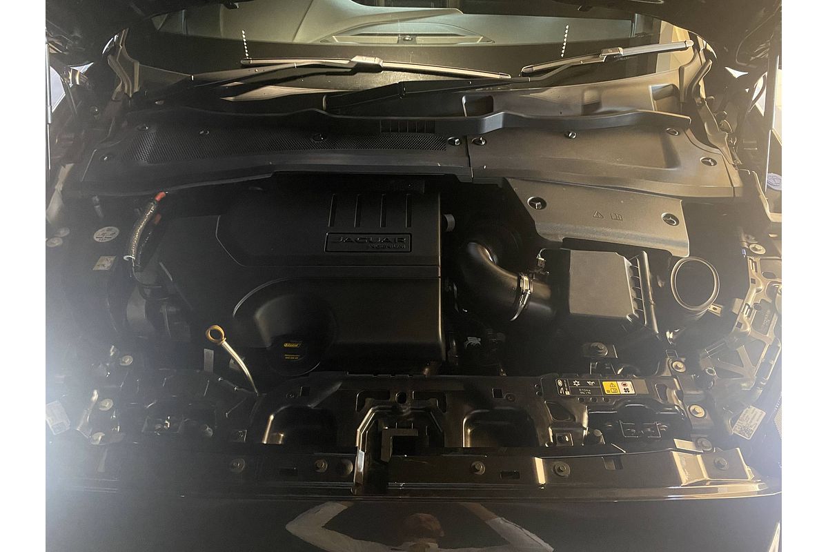 2024 Jaguar E-PACE P250 R-Dynamic SE X540
