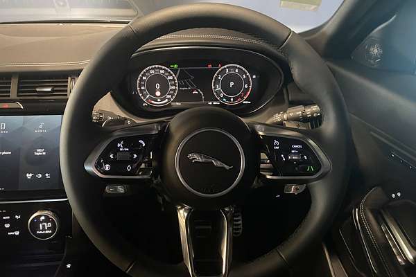 2024 Jaguar E-PACE P250 R-Dynamic SE X540