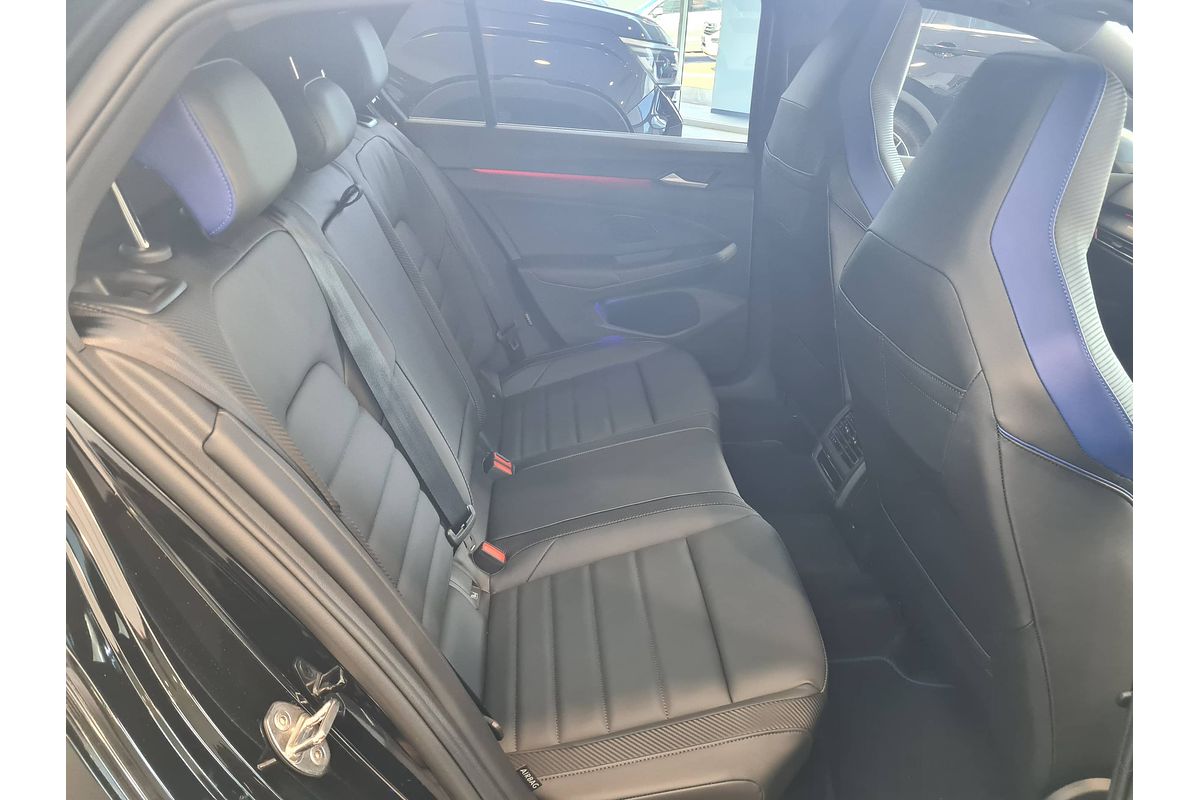2024 Volkswagen Golf R 8