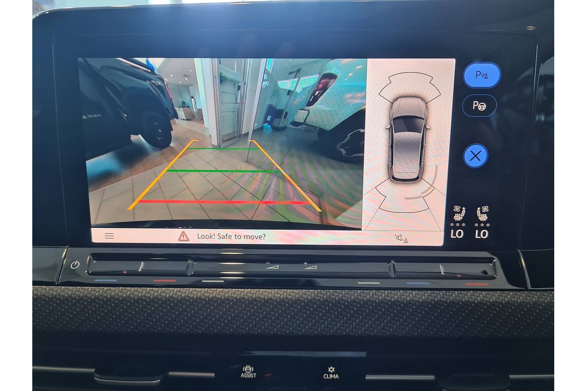 2024 Volkswagen Golf R 8