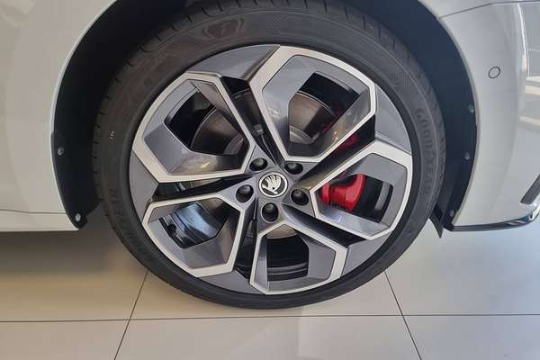 2024 SKODA Octavia RS NX