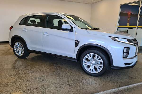 2024 Mitsubishi ASX ES XD