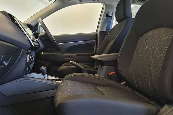 2024 Mitsubishi ASX ES XD