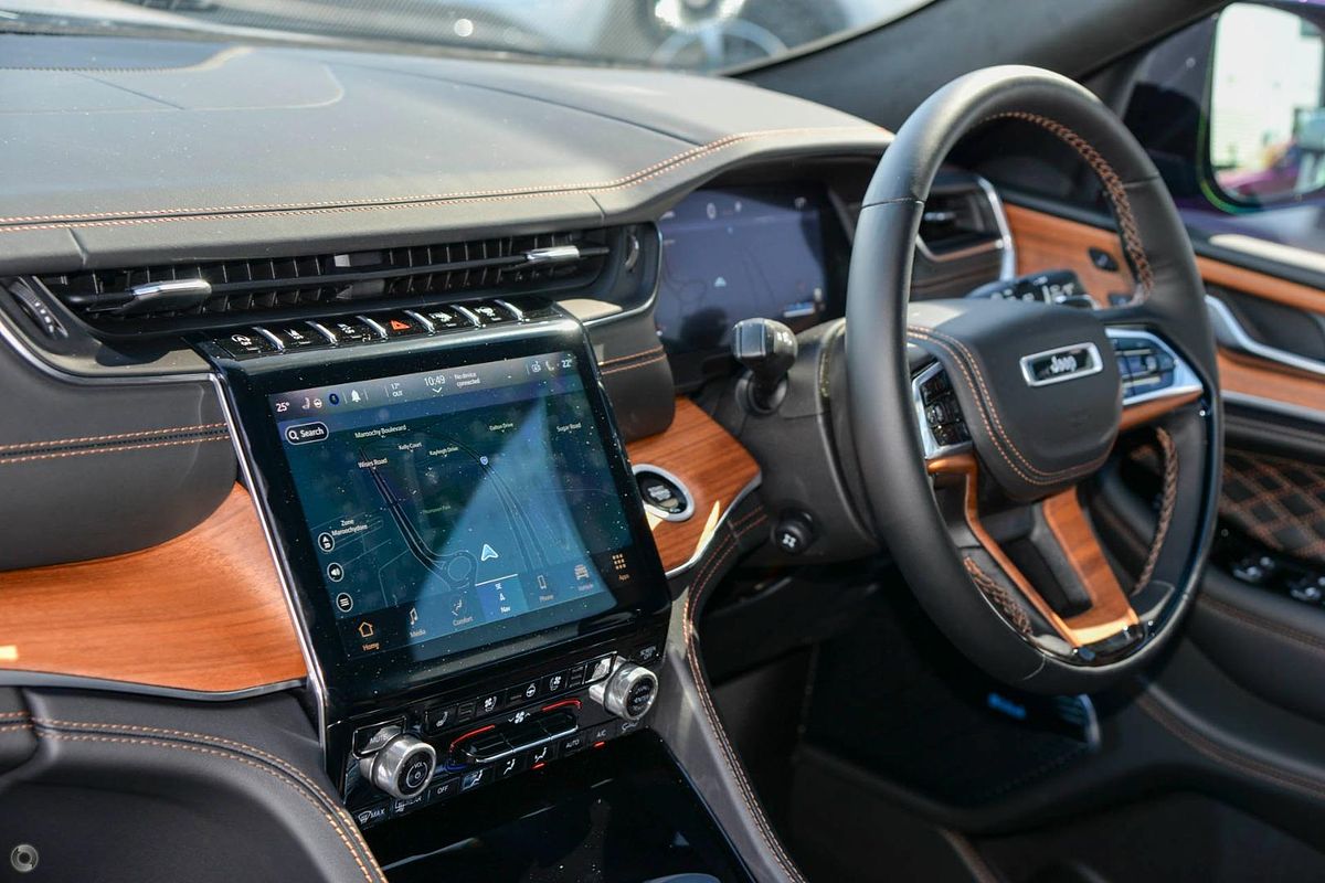 2023 Jeep Grand Cherokee Summit Reserve WL