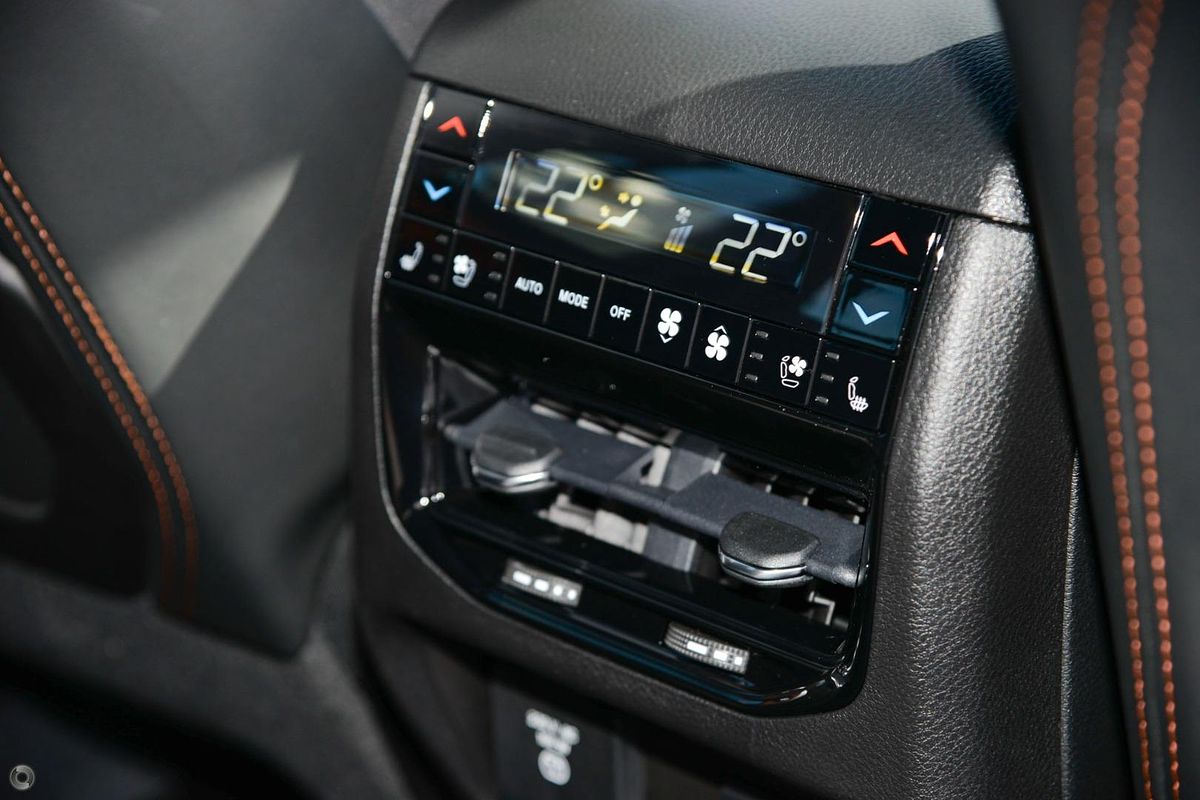 2023 Jeep Grand Cherokee Summit Reserve WL