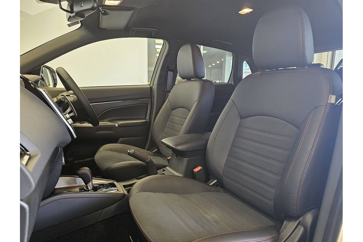 2024 Mitsubishi ASX GSR XD