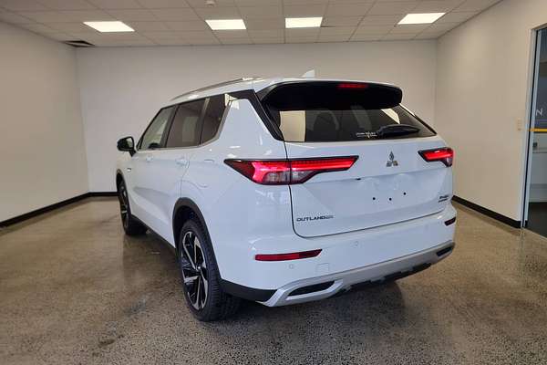 2024 Mitsubishi Outlander PHEV Aspire ZM
