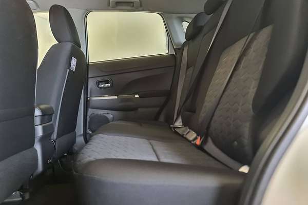 2024 Mitsubishi ASX LS XD