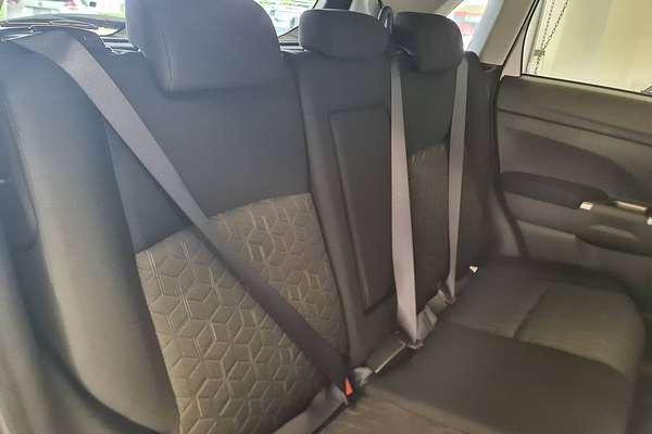 2024 Mitsubishi ASX LS XD