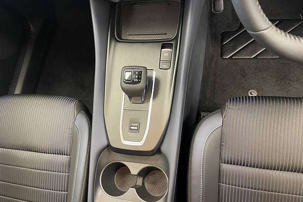 2024 Nissan QASHQAI ST-L J12