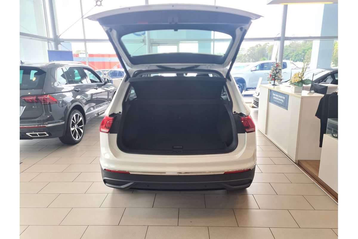2024 Volkswagen Tiguan 132TSI Life 5N