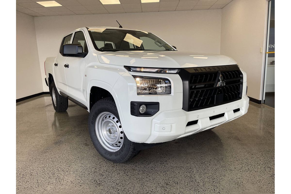 2024 Mitsubishi Triton GLX MV 4X4